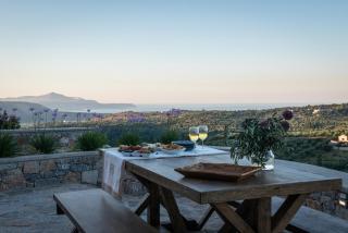 Listen to Nature in a Renovated Traditional Hilltop Villa Liodosifis with Heated Pool - Païdhokhórion - 9