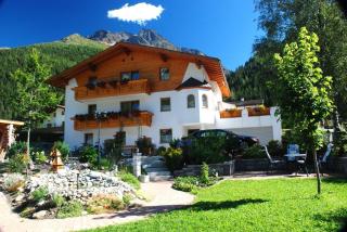 Haus Stark - 1
