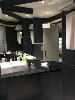 Hotel Restaurant Les Capucins - Belfort - 1