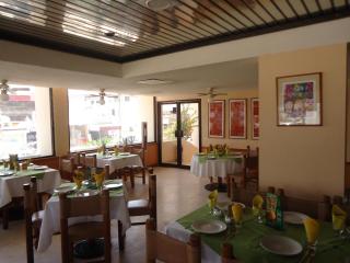 Hotel Enriquez - 8