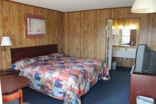 Travelodge by Wyndham Orangeburg - 2