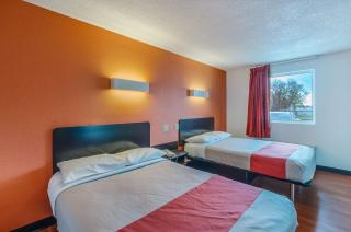 Motel6 Winchester, VA - 7