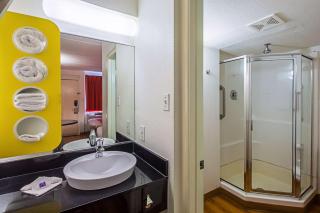 Ocean Inn South Padre Island - 3