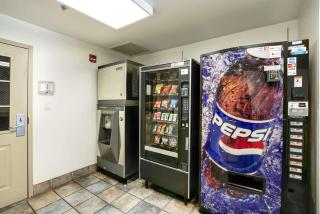 Studio 6-East Brunswick, NJ - NYC Area - East Brunswick - 8