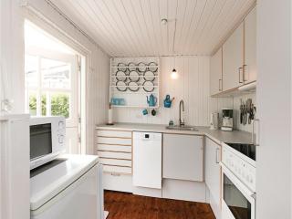Two-Bedroom Holiday Home In Nexo - Neksø - 7