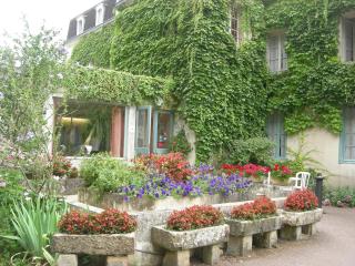 Cit'Hotel Avallon Vauban - Avallon - 2