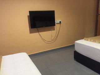 Ophir Inn - Skudai - 2