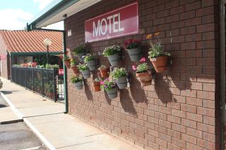 Pavlos Motel - Ingle Farm - 2