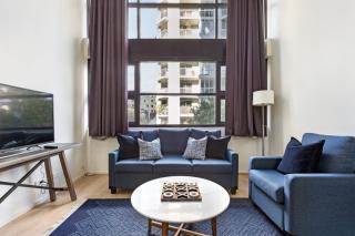 Surry Hills Modern One Bedroom Apartment -GOUL - Sydney - 9