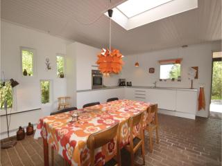 Three-Bedroom Holiday Home Thyholm With A Fireplace 06 - Sønder Ydby - 8