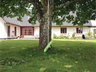 Holiday Home Stakroge - 09 - Knaplund - 4