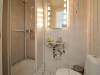 Four-Bedroom Holiday Home In Tarm - Tarm - 8