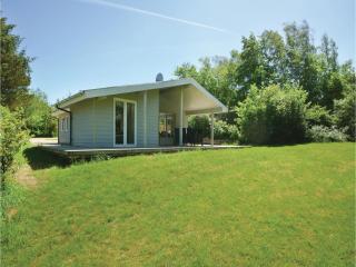Four-Bedroom Holiday Home In Spottrup - 2