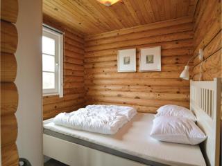 Two-Bedroom Holiday Home In Hovborg - Hovborg - 2