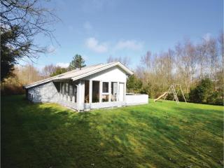 Three-Bedroom Holiday Home In Thyholm - Thyholm - 3