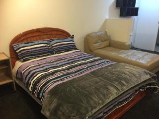 K&R Orewa homestay - Orewa - 0