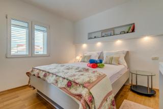 Apartment Marin,seaview,terrace massage hot tube,grill place,parking - 4