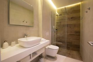 Apartment and Rooms Comfort Zone - 2