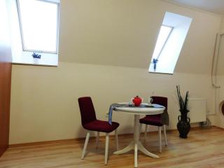 Tulipán Apartman - Balatonalmádi - 2