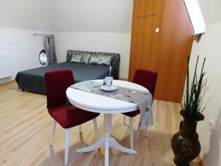 Tulipán Apartman - Balatonalmádi - 7