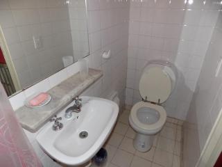 Casa de Familia - Solo Para Mujeres *Woman ONLY* - 2