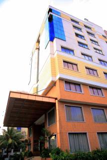 Harrisons Hotel - Chennai - 7