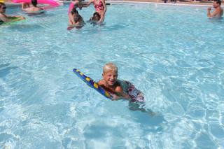 Neshonoc Lakeside Camping Resort - West Salem - 1