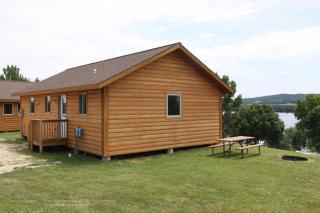 Neshonoc Lakeside Camping Resort - West Salem - 9