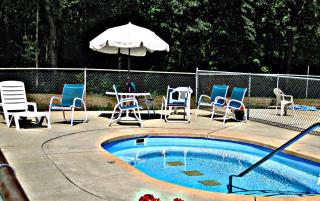 Bear Cave Camping Resort - Buchanan - 5