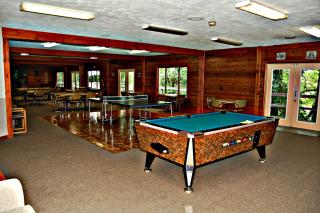 Bear Cave Camping Resort - Buchanan - 2