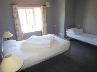 Sleepzone Apartments - Galway - 7