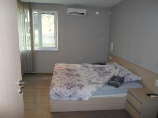 Burgas Lazur Aqua Two-Bedroom Apartment - 0