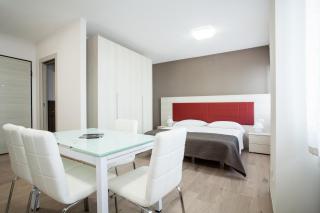 Astoria Suite Apartments - Bolonia - 4