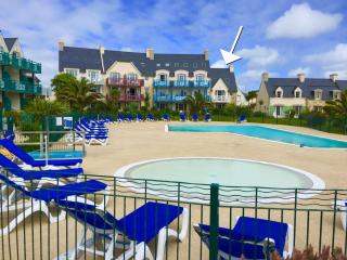 VACANCES A L OCEAN - GRAND T4 VUE MER GRAND BALCON tout confort - WIFI ET PARKING GRATUITS - MER PLAGE PISCINE à environ 25 m - Centre ville, tous commerces, marché, et port à 10 minutes à pied en longeant la mer - Le Guilvinec - 0