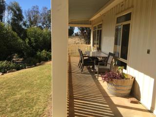 Black Jack Get-A-Way "Magpies Nest" - Orroroo - 5