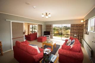 Kowhai Lane Lodge - Half-moon Bay - 5