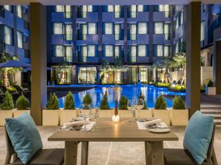 The Crystal Hotel Buriram - formerly X2 Vibe Buriram - 5