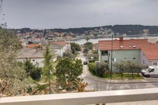 Apartments Mirella - Mali Lošinj - 0
