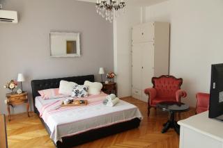 London Apartment - 5
