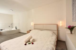 Luxury Suite with Jaccuzzi & Heated Pool - Tiberias - 4