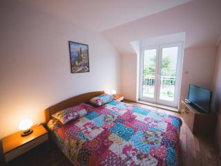 Apartments for families with children Grebastica, Sibenik - 477 - Bašelovići - 2