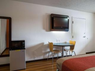 Motel 6-Columbus, OH - OSU - Columbus - 1