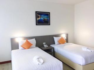 Orchid Riverview Hotel - 5