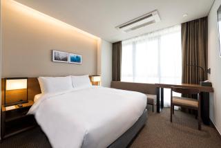 Ramada Encore by Wyndham Busan Haeundae - Busan - 8