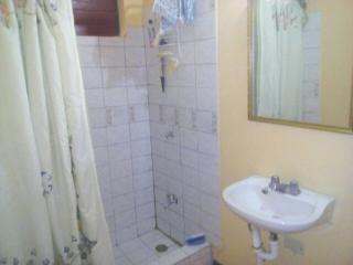 Leslies' Home - 2