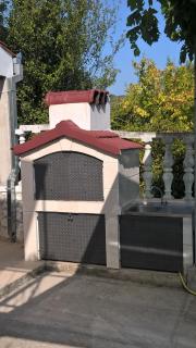 Captain Apartments - 2