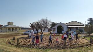 Third Rock Guesthouse - 9