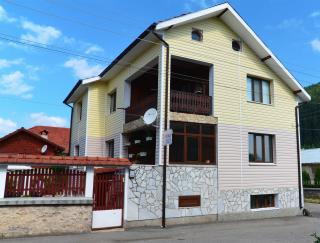 Sunny House - Madzhare - 9
