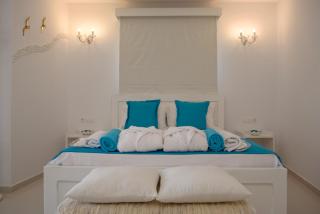 Aristodimos Luxury Suite - Kalamaki - 9