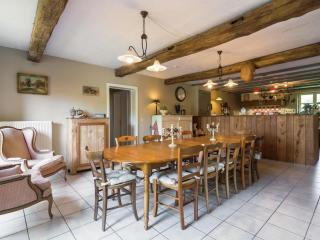 Spacious Cottage with Backyard and Large Garden - Bellefontaine - 8
